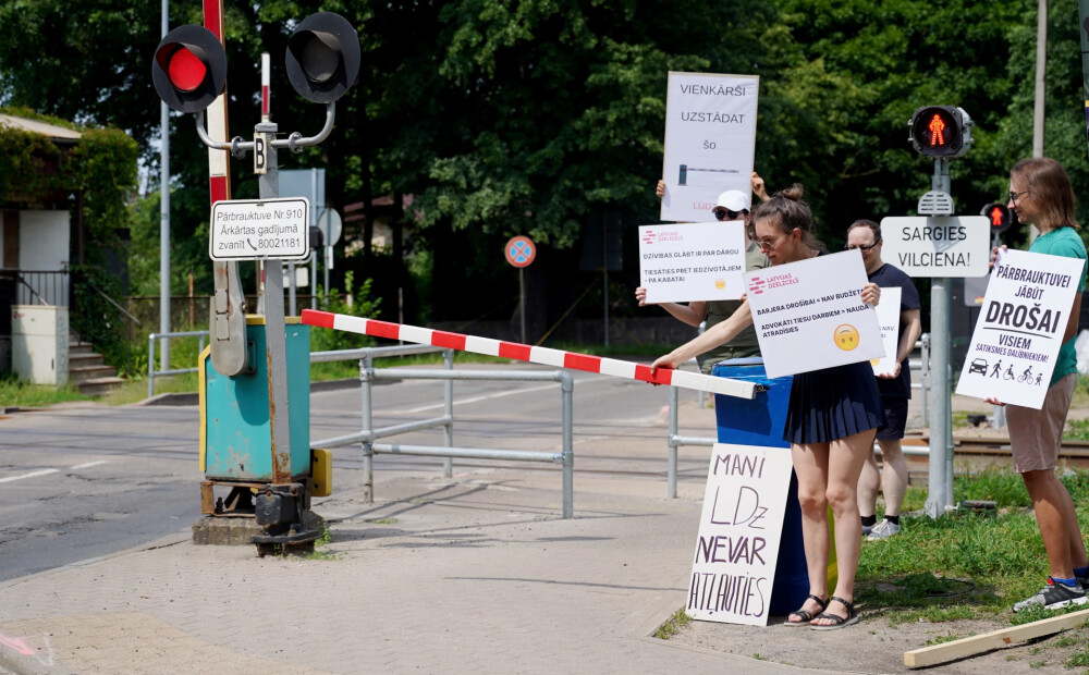 Imanta prasa drošību: Pēc traģēdijām pieprasa gājēju barjeras un brīdina par tiesu