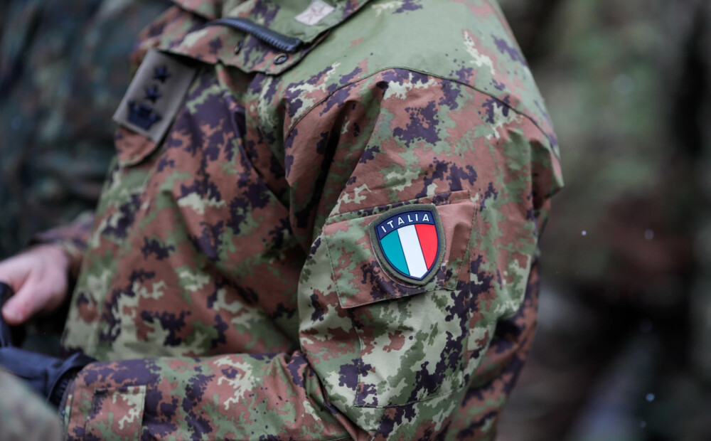 Ādažu poligonā mācību laikā cietuši četri karavīri no Itālijas