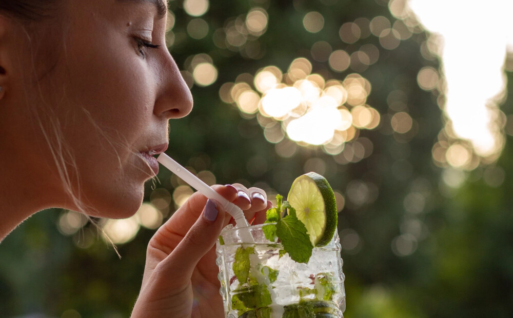 Alkohola lietošana sieviešu pusaudžu vecumā var palielināt veselības riskus