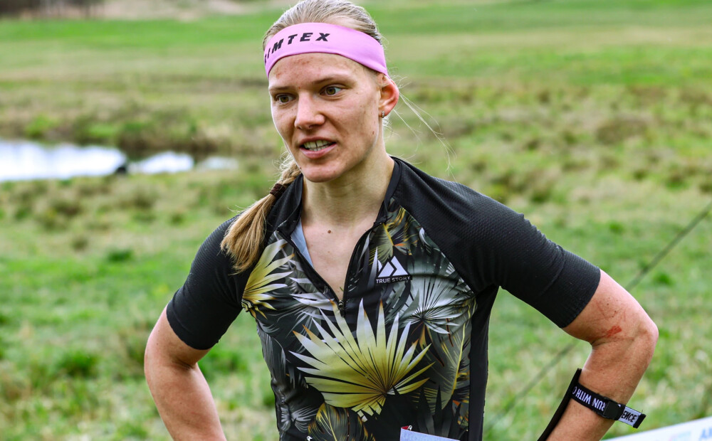 Elza Ķuze pirmo reizi kļūst par Latvijas čempioni orientēšanās sporta vidējā distancē, vīriem triumfē Kolbe