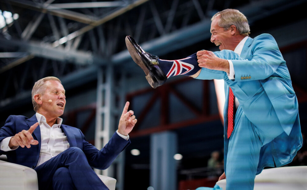 Kriptovalūtu magnāti ziedojumu sacensībā atbalsta Farāža ‘Reform UK’ partiju