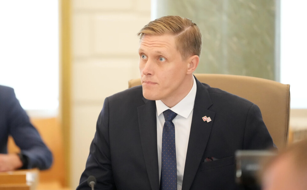 Nacionālā apvienība rīko piketu pie Saeimas par Jāņa Dombravas atbalstu