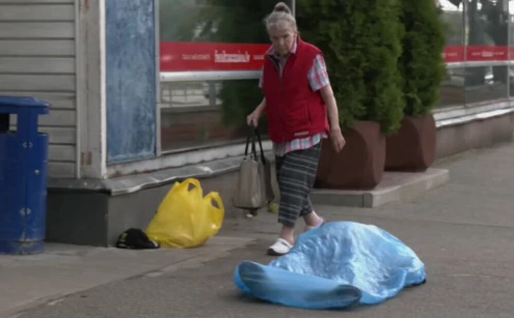 Veikala priekšā Juglā atrasts vīrieša līķis
