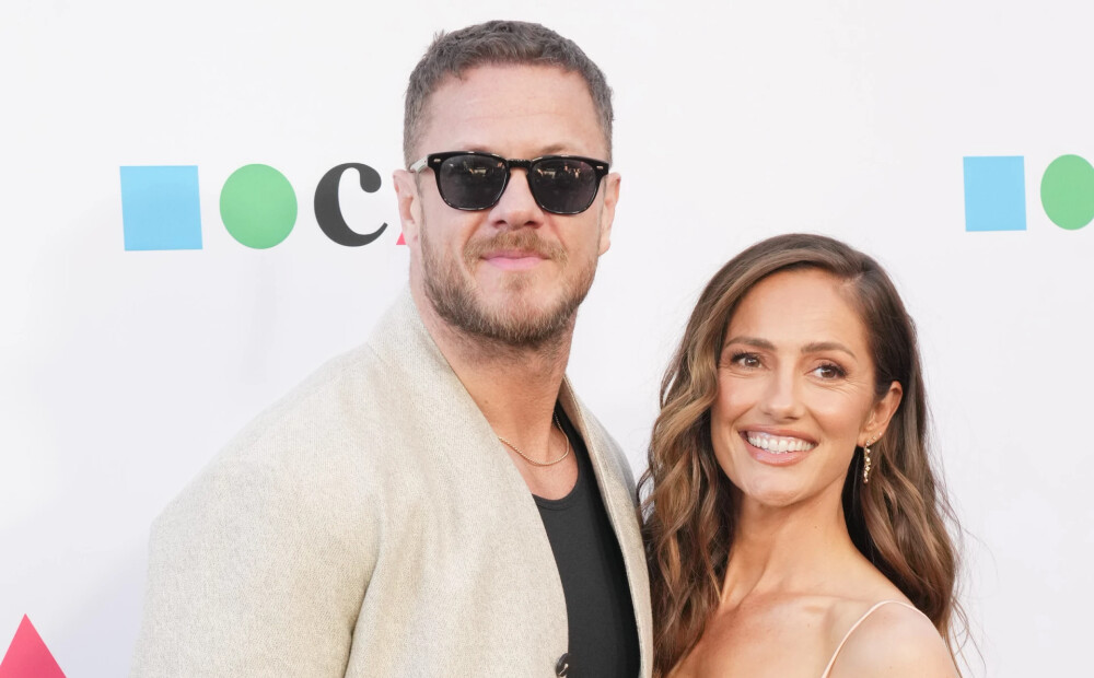 Izšķīrušās grupas ‘Imagine Dragons’ solists Dens Reinoldss un aktrise Minka Kellija