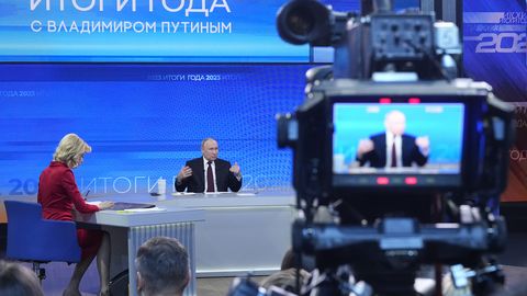 Putina režīms vēršas pret Ukrainu, Trampa atbalsts stiprina agresiju